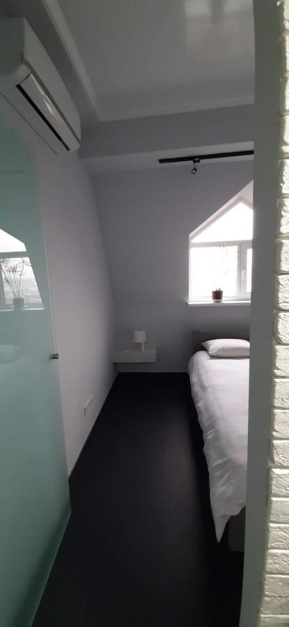Modern Apartment In The Center Of Town Chisinau Bagian luar foto